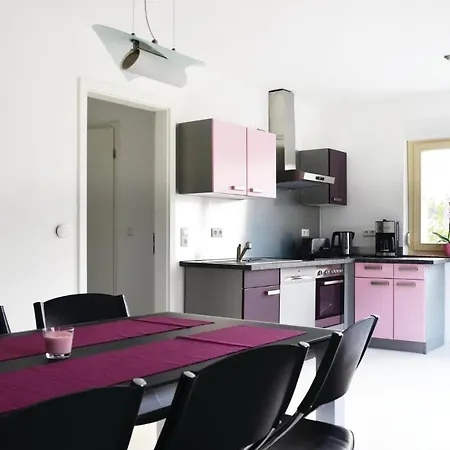 Beautiful In Dessau-rolau With 3 Bedrooms, Sauna And Wifi Σπίτι διακοπών Dessau-Rosslau