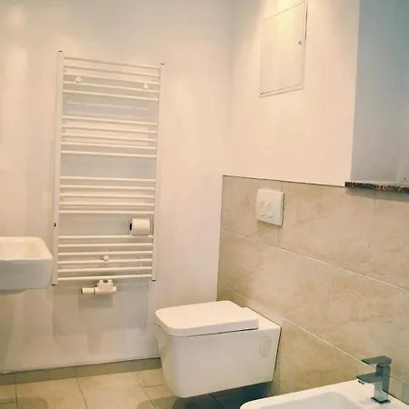 Beautiful In Dessau-rolau With 3 Bedrooms, Sauna And Wifi *