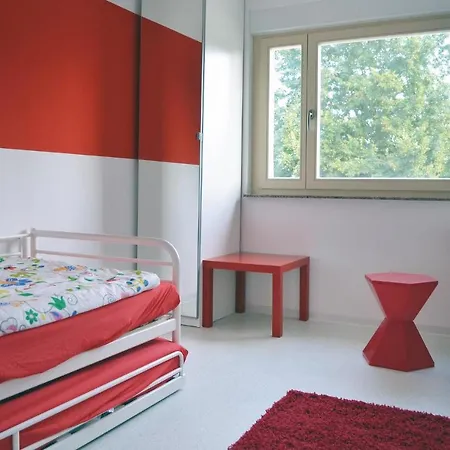 Beautiful In Dessau-rolau With 3 Bedrooms, Sauna And Wifi * Dessau-Rosslau