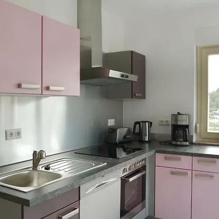 Beautiful In Dessau-rolau With 3 Bedrooms, Sauna And Wifi *