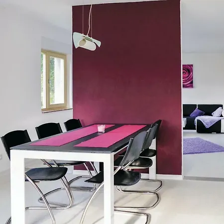 Σπίτι διακοπών Beautiful In Dessau-rolau With 3 Bedrooms, Sauna And Wifi Dessau-Rosslau