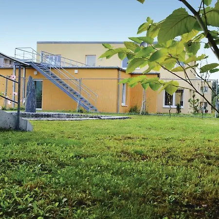 Beautiful In Dessau-rolau With 3 Bedrooms, Sauna And Wifi * Dessau-Rosslau